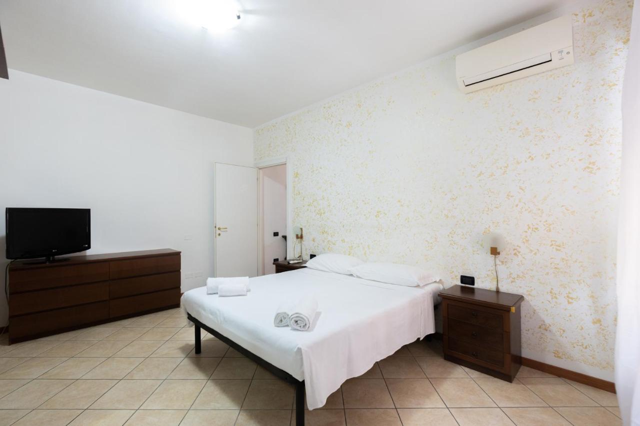 Boldrini, Bologna By Short Holidays ภายนอก รูปภาพ